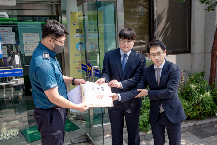 【锅锅日报07】Faker及法律团队起诉网友，拳头韩国为赛场频繁BUG道歉